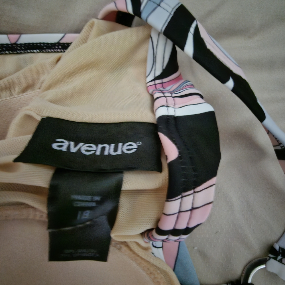 Avenue Multicolor Swimsuit Top